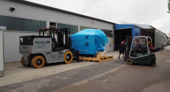 New CNC lathing machine delivered